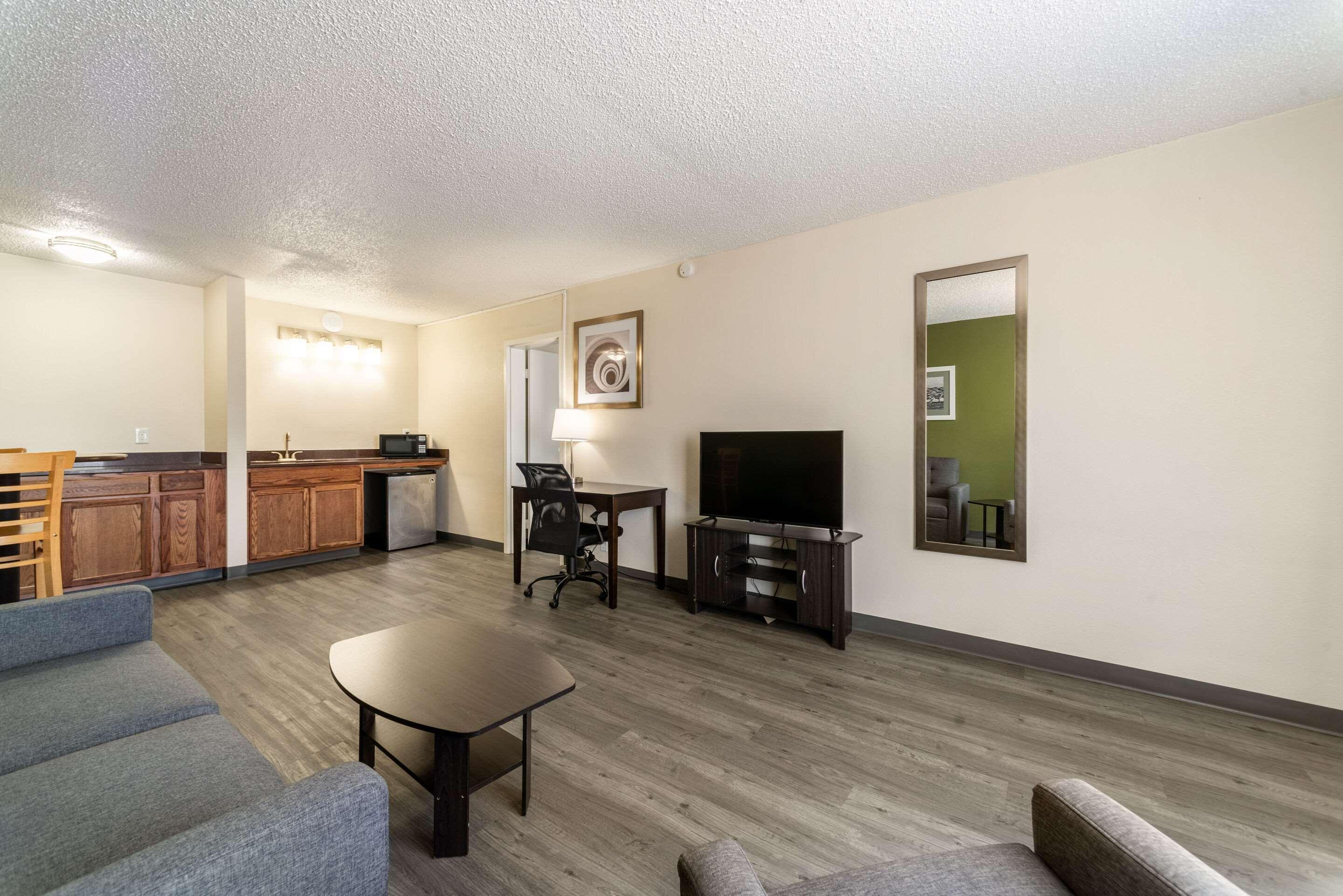 Quality Inn & Suites Vandalia Near I-70 And Hwy 51 Εξωτερικό φωτογραφία