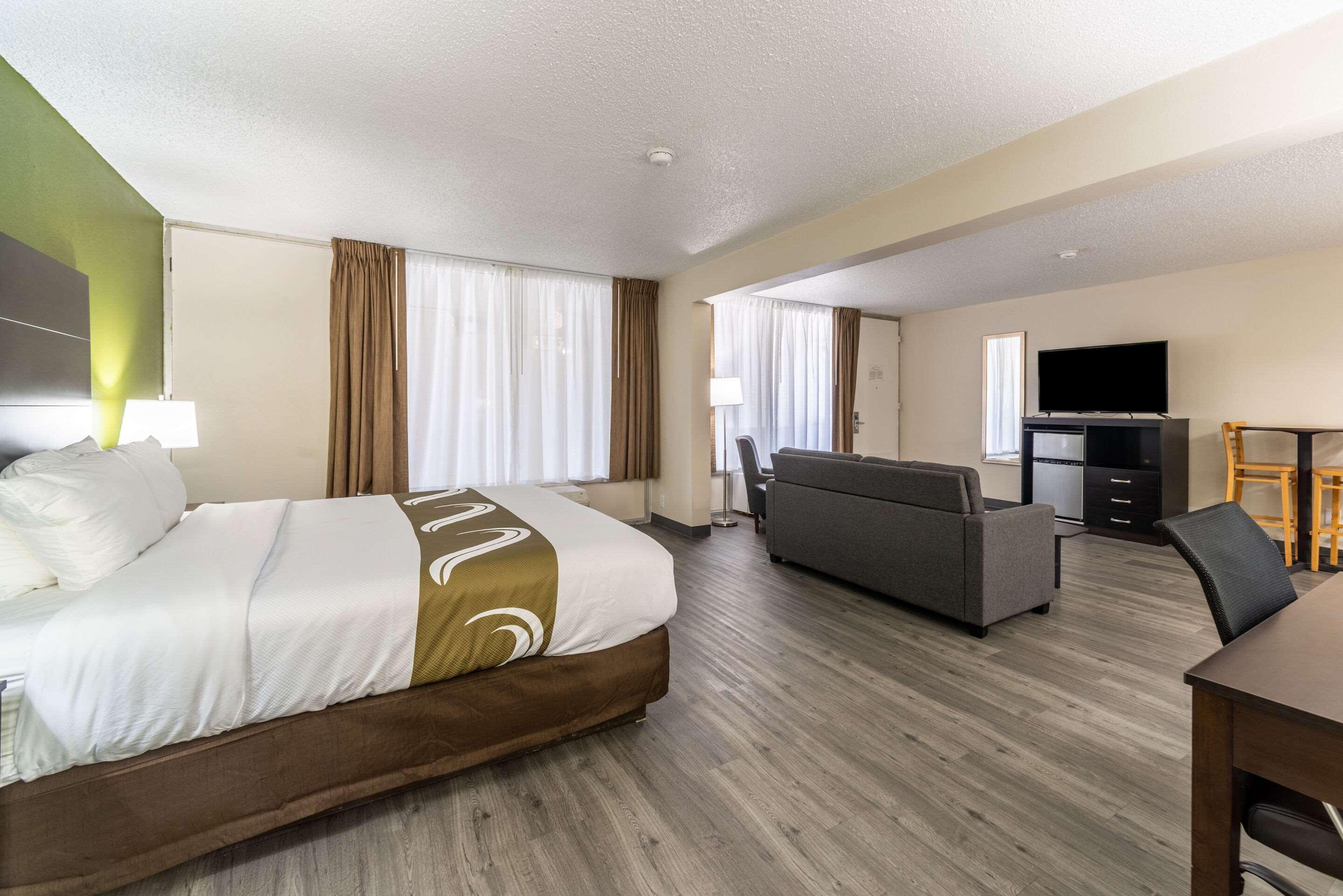 Quality Inn & Suites Vandalia Near I-70 And Hwy 51 Εξωτερικό φωτογραφία