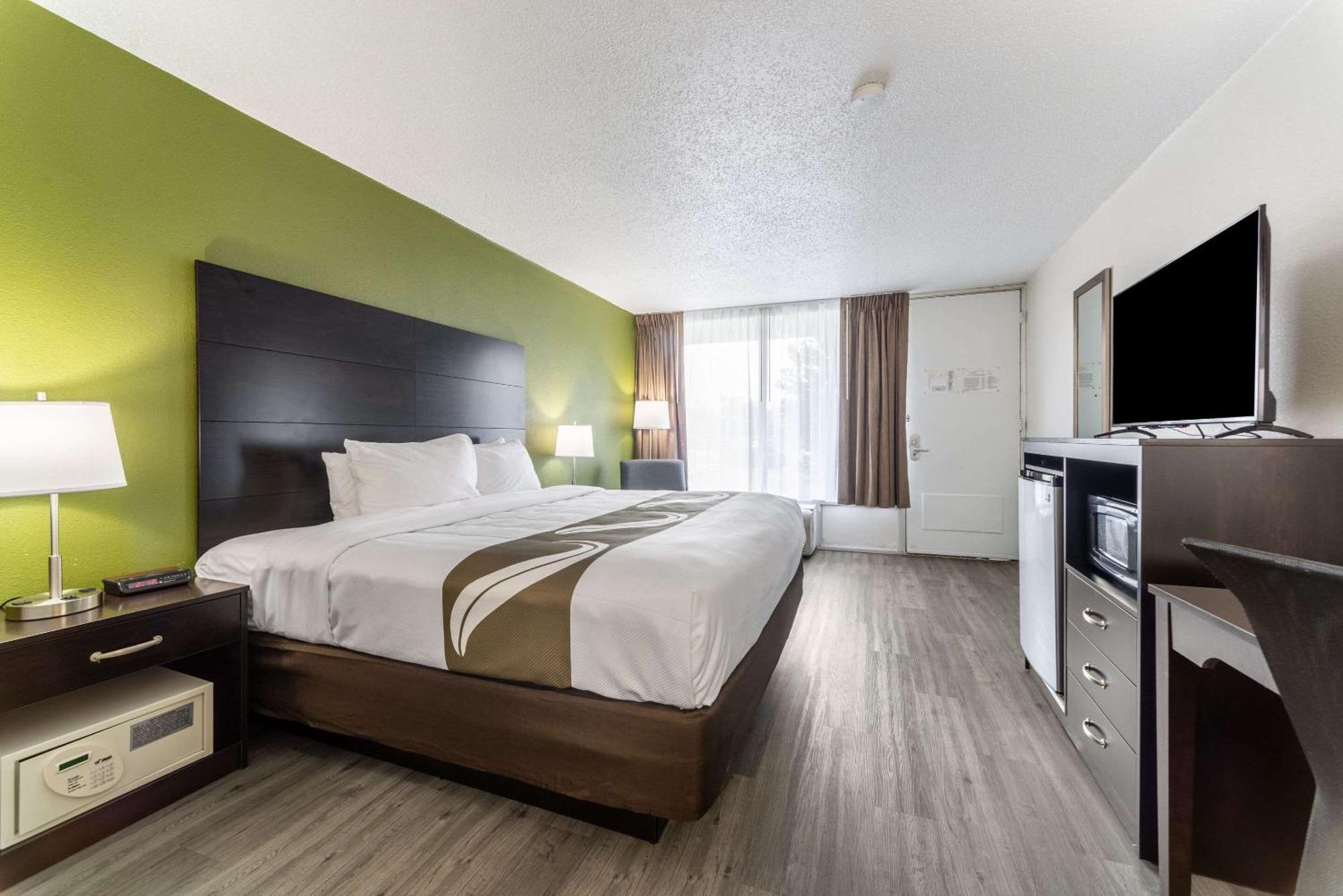 Quality Inn & Suites Vandalia Near I-70 And Hwy 51 Εξωτερικό φωτογραφία
