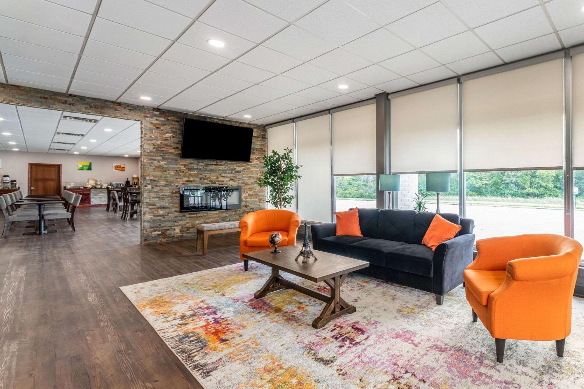 Quality Inn & Suites Vandalia Near I-70 And Hwy 51 Εξωτερικό φωτογραφία
