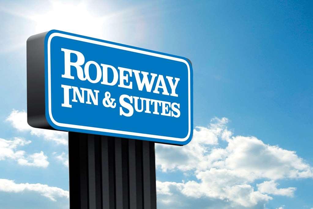 Quality Inn & Suites Vandalia Near I-70 And Hwy 51 Εξωτερικό φωτογραφία