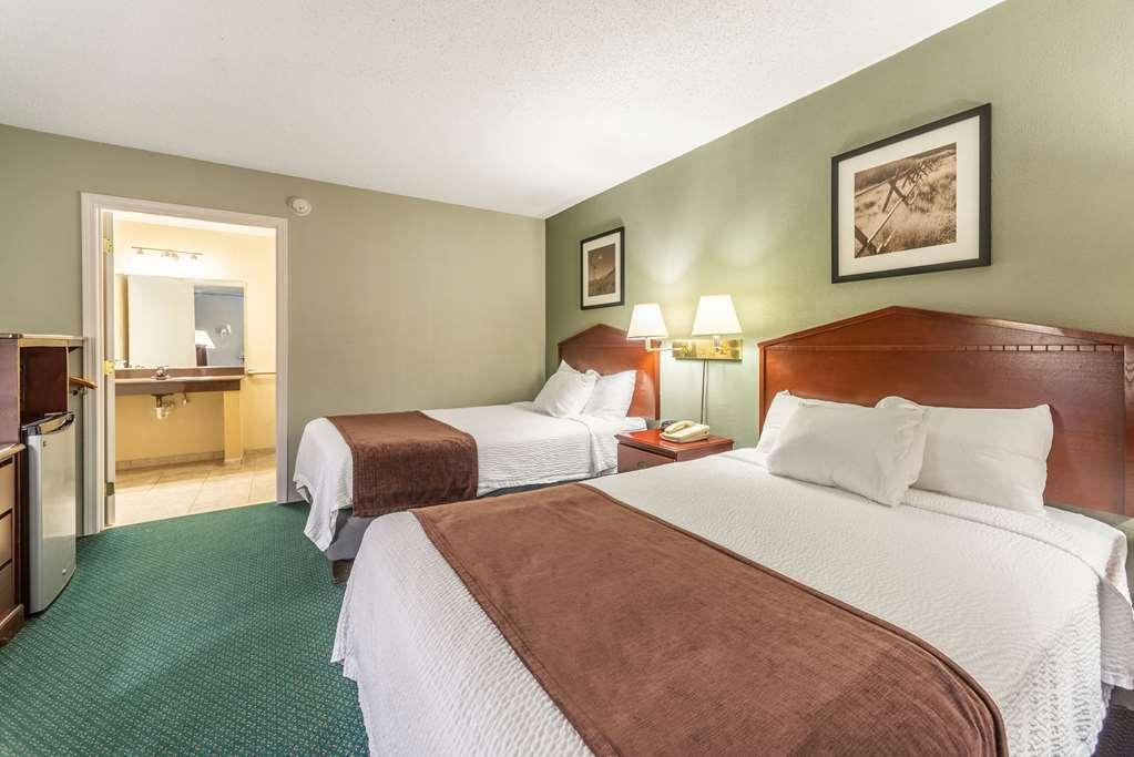 Quality Inn & Suites Vandalia Near I-70 And Hwy 51 Δωμάτιο φωτογραφία